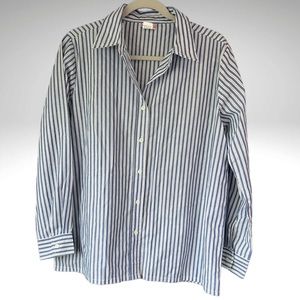 American Sweetheat Long sleeve Button Down Blue and White Striped Shirt